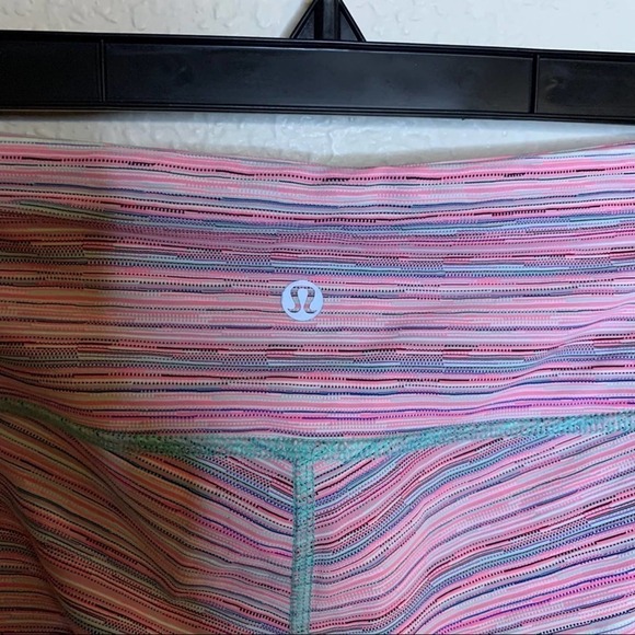 Lululemon Pink and Teal Leggings Size 6 - Picture 3 of 5